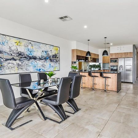 マウントガンビアConroe Executive Townhouse - Modern & Stylishアパートメント エクステリア 写真